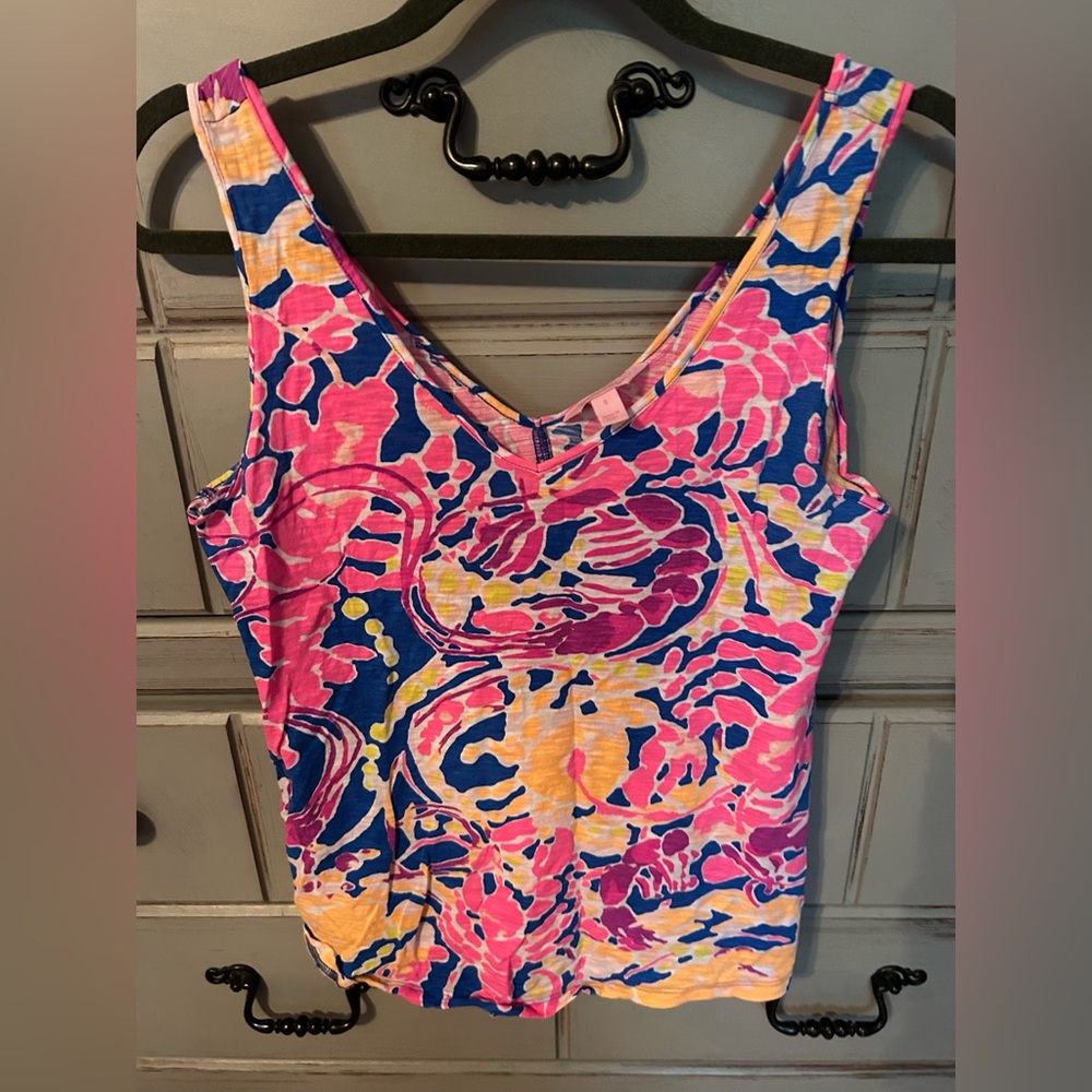 Lilly Pulitzer size small top